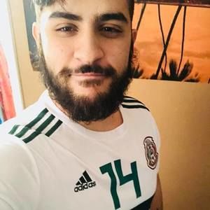 Meet your Posher, Aaron